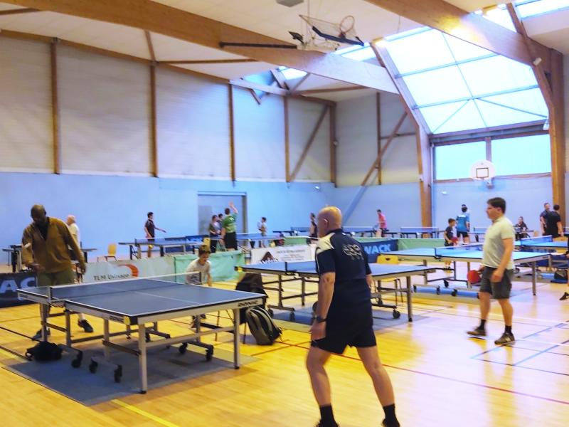 Tournoi d’été de tennis de table